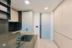 Riviere  (D3), Condominium #586877471